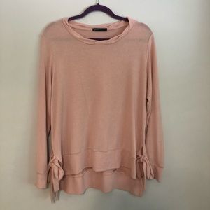light pink comfy shirt size large
